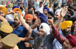 Sikh protests at 10 Janpath, Congress office